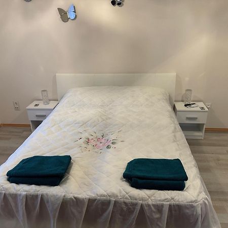 Star Street Home Mosonmagyaróvár エクステリア 写真